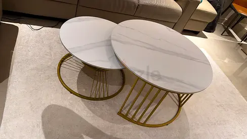 Set of 2 Nested Round Marble-Top Coffee Tables with Gold Frame