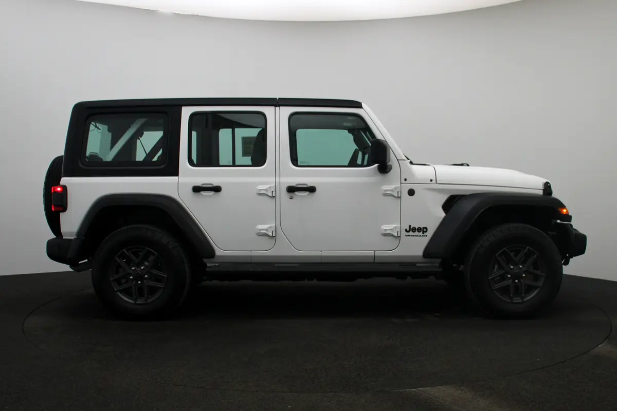 Jeep Wrangler 2025