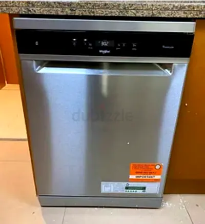 Whirlpool Freestanding Dishwasher WFC 3C33 PF X UK - 14 Place Settings, Silver