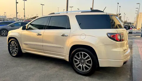 2014 GMC ACADIA 照片 5