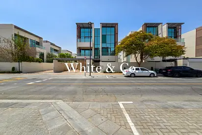 Burj Views | Private | Vastu Compliant