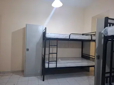 LADIES BED SPACE NEAR DAFZA METRO