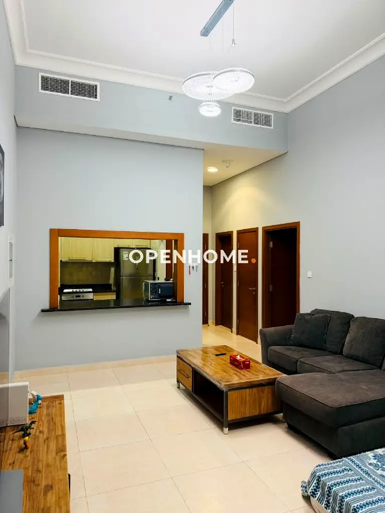 Fully Smart Home Integrated-Unique Layout-High Ceiling