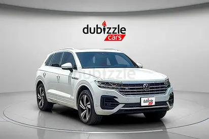 AED 1824/month | 2021 Volkswagen Touareg  | GCC Specs | Ref#457932