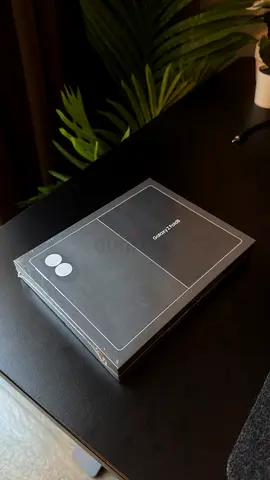 Samsung Galaxy Z Fold 8 - 1TB 16 GB - BRAND NEW