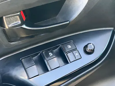 Toyota Innova SE, миниатюра 6