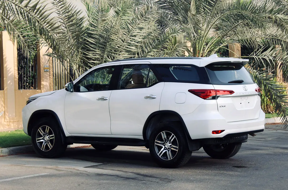 Toyota Fortuner 2024