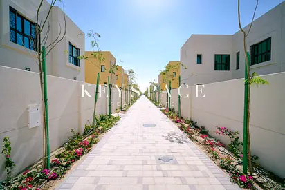 Signature Solar Residence | Modern Prestige Living | Resale