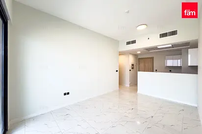 Available From September | Spacious | Metro Facing