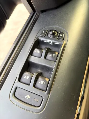 2014 LAND Rover LR2 照片 11