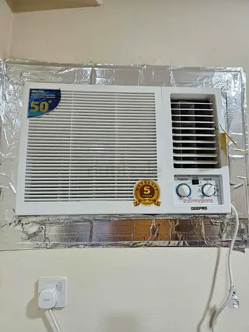 Window Air Conditioner - GEEPAS (Used, Good Working Condition)