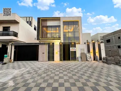 An unmissable opportunity to own a luxury villa at a competitive price, all fees and services included.