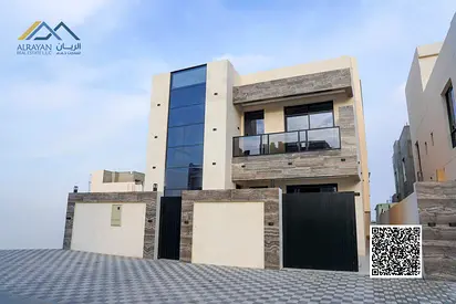 Modern Deluxe Villa on Paved Road with Private Garage Freehold for All