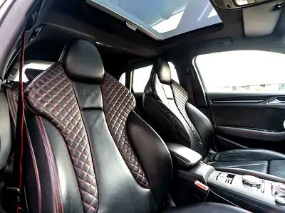 صورة 13 لـ 2016 AUDI RS3