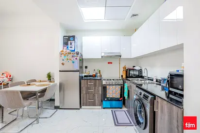 CORNER UNIT | OPEN VIEW | FULLY FURNISHED