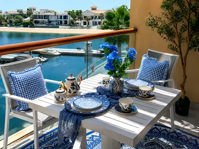 Luxury Furnished Studio | Palm Jumeirah | Panoramic Yacht & Sea Views | Balcony | 1 Gbps WiFi