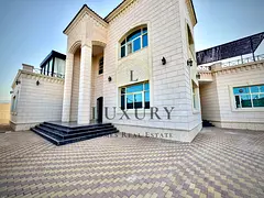 Architectural Masterpiece|Modern|Renovated|Elegant