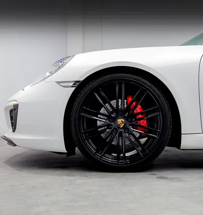 2017 Porsche 911 thumbnail 16