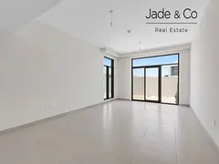Community Expert | Single Row | Genuine listing