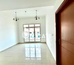 Modern 1BR | Bright Layout | Balcony