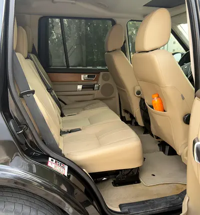 2016 LAND Rover LR4 — фото 11