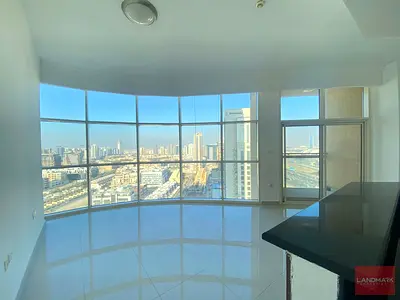 غرفة نوم واحدة في الطابق العلوي | ريف ريزيدنس | إطلالة على المدينة | دخول المسبح والنادي الرياضي