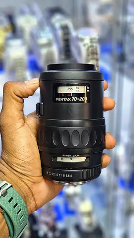 Pentax SMC FA 70-200mm f/4-5.6 Power Zoom telephoto lens,