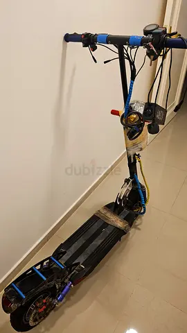 Electronic scooter