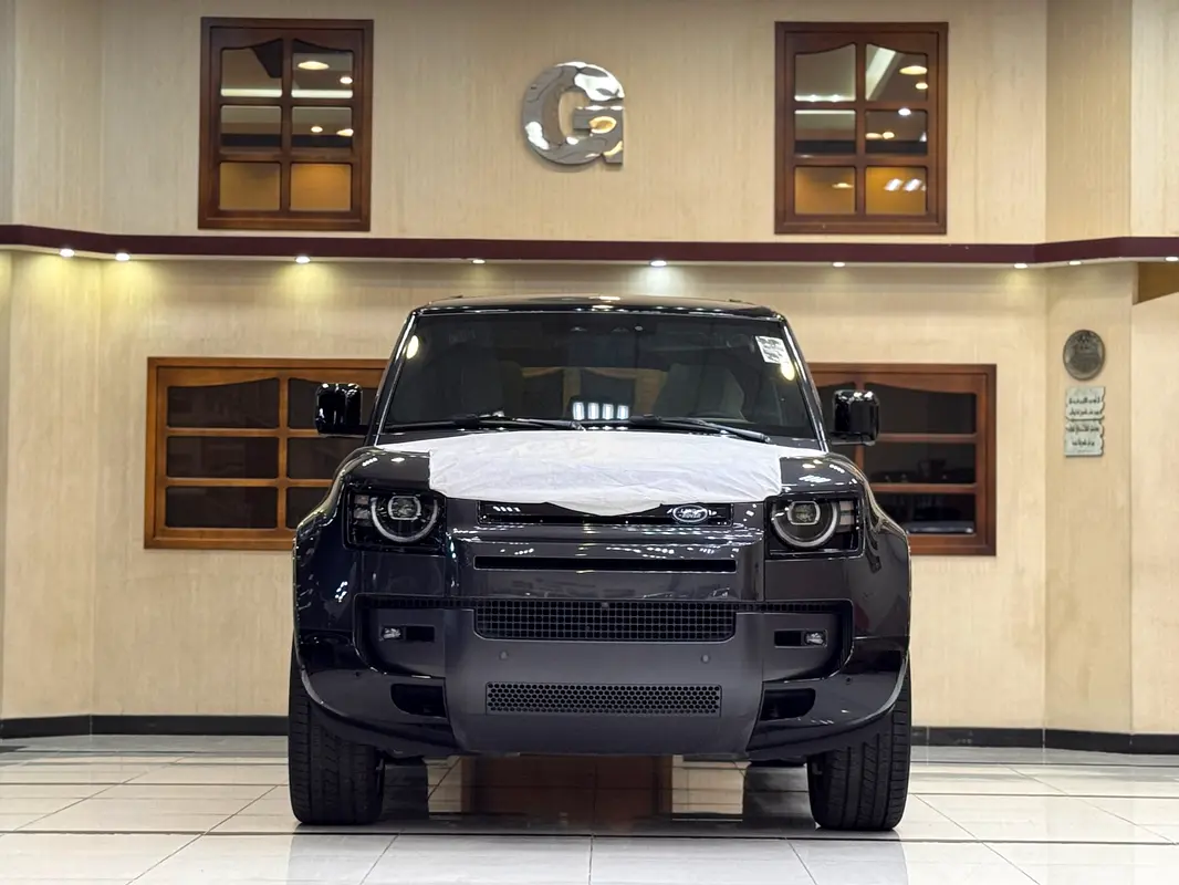 Land Rover Defender 2026