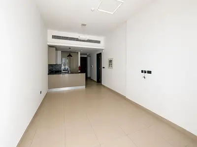 Elegant 1BR | Tenanted | Great Investment