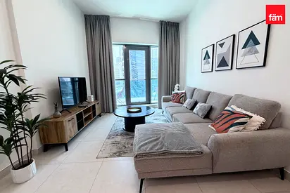 Huge size | Closed Kitchen | Multiple Cheques