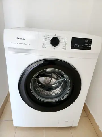 In brand new condition used slightly for 10 months only