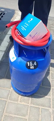 Gas cliynder with NEW regulator hose pipe clam