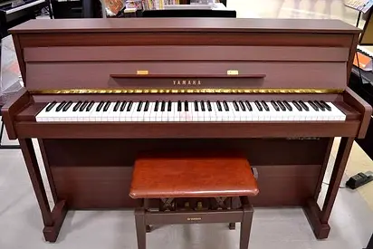 Yamaha DIgital Upright Piano DUP5 Japan made & Bench. In perfect working. COD with warranty.