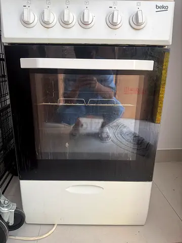 Beko freestanding gas oven/stove - used, working condition