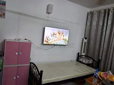 EXECUTIVE BEDSPACE AVAILABLE