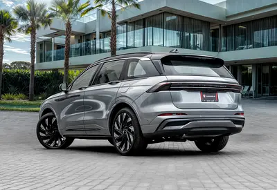 2024 Lincoln NAUTILUS 照片 3