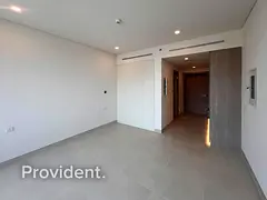 Motivated Seller | Open View | Meddle Floor