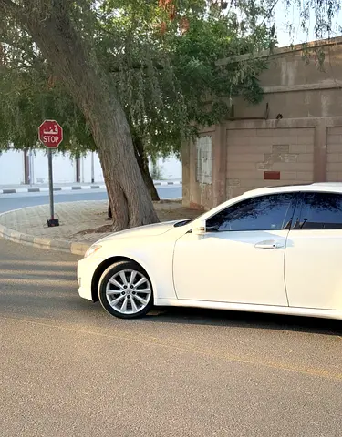 صورة مصغرة 4 لـ 2010 Lexus IS-SERIES