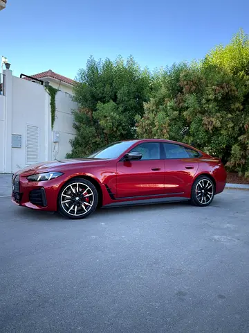2025 BMW I4 缩略图 2