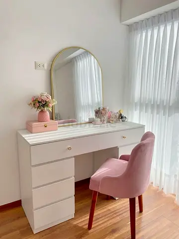 High-End Vanity Tables for Villas and Apartments