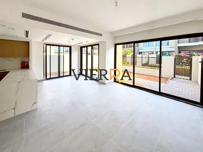 Spacious 4BHK with Maid | Premium Location