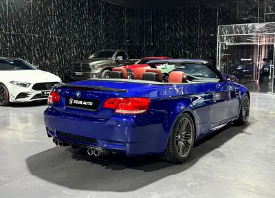 2009 BMW M3 — миниатюра 6