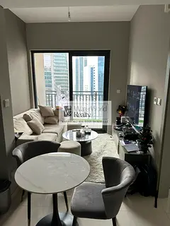 Furnished | Close to Metro | Pool View
