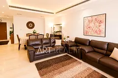 Corner Family Living | 4BR + Maid | Vacant on Transfer