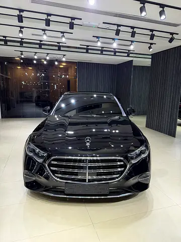 2024 Mercedes-BENZ E-CLASS photo 5
