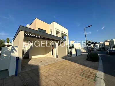 Brand New | Corner Unit | Spacious