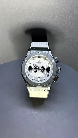 Hublot chronograph men's watch with black rubber strap - good condition