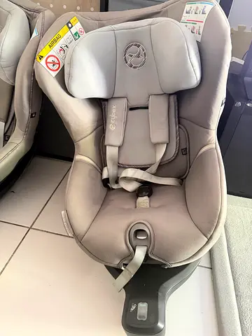 Cybex infant car seat - good condition