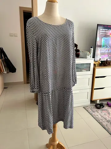 Tommy Hilfiger Blue and white geometric dress - size M-L gently used